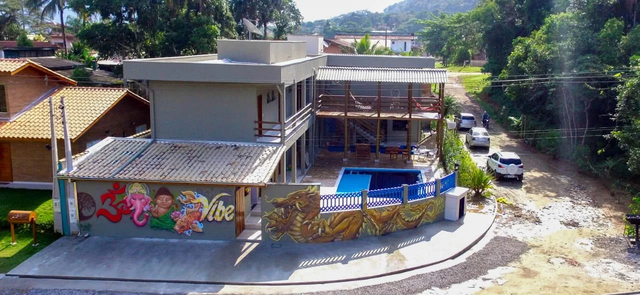 Vista externa da Pousada Vibe e arredores na Lagoinha, Ubatuba